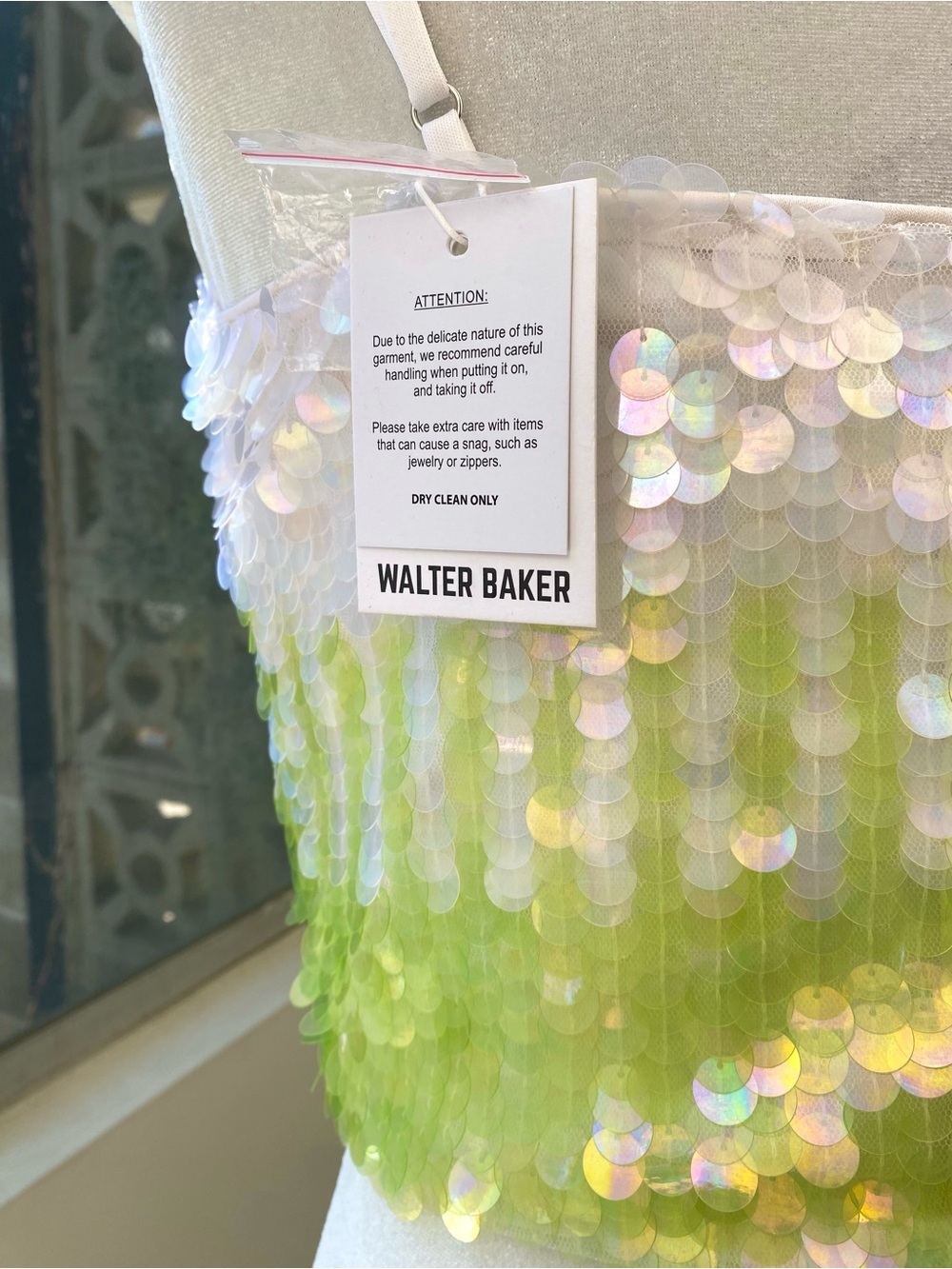 Walter Baker NWT Ombré Sequin Sloane Crop Top in Lime Size M - Picture 6 of 10